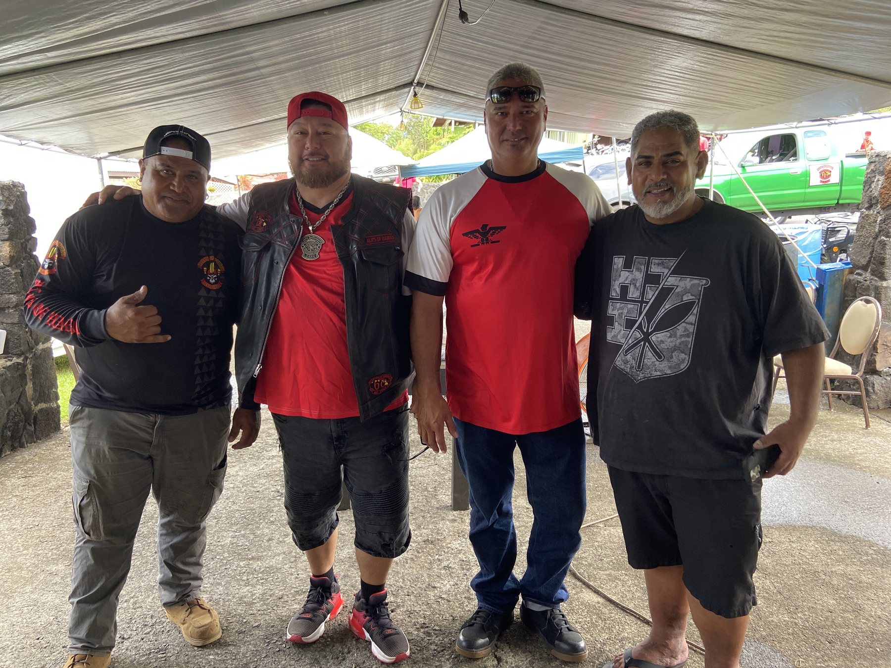 Cousins Keona Goins and Alika Hema with Kaumahana Hub leaders